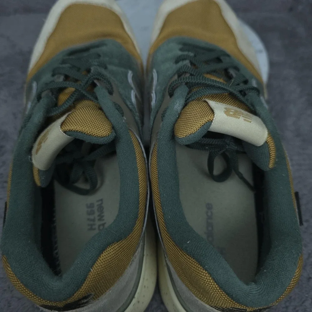 New Balance 997H Shoes Mens Size 11 Green Suede Low Top Sneakers CM997HTW